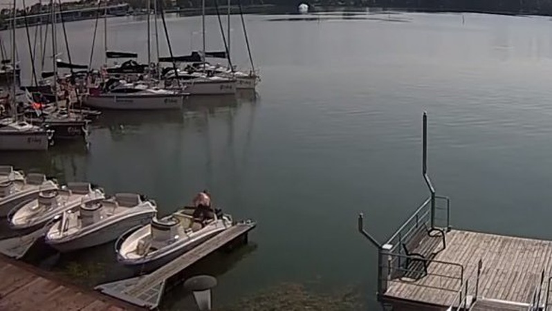 Оприлюднили відео падіння вертольота з українцями у Польщі