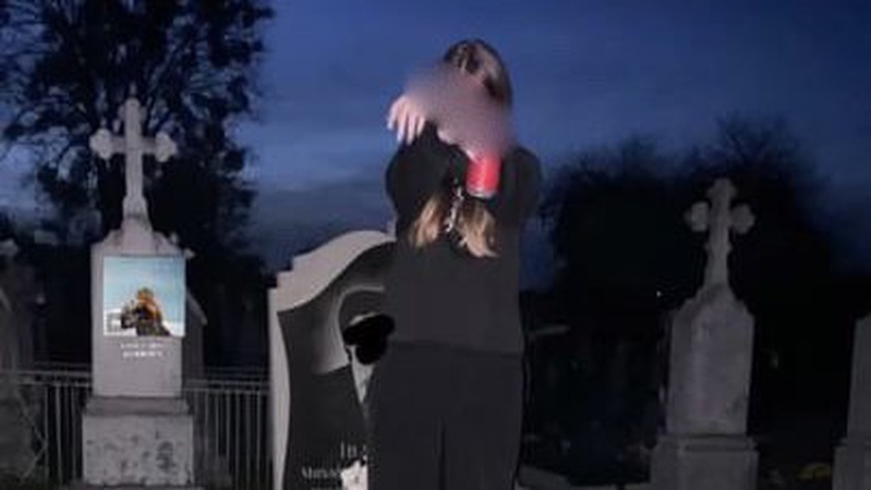 У місті на Волині неповнолітні влаштували фотосесію на кладовищі