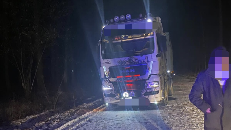 На Волині 29-річний чоловік викрав з-під хати водія фуру