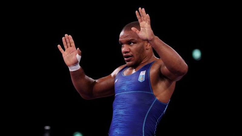 Народний депутат здобув першу золоту медаль України на Олімпіаді