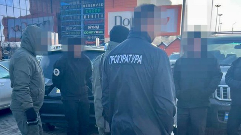 Хабар за місце в «єЧерзі»: на Волині судитимуть посадовців Укртрансбезпеки