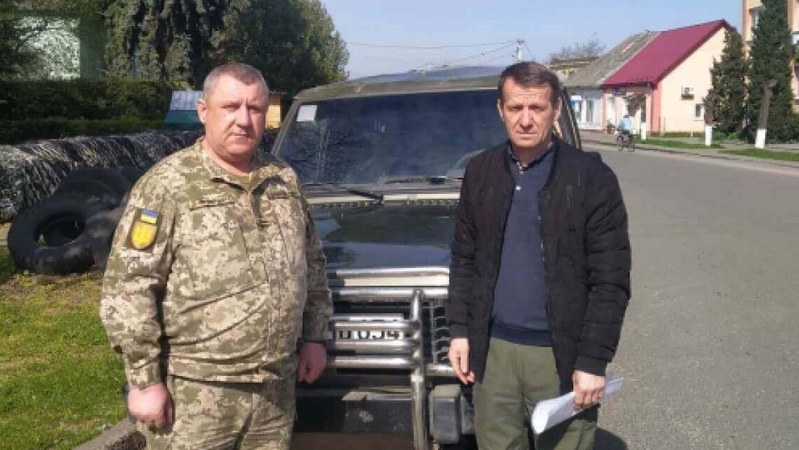 Староста громади з Волині передав своє авто на ЗСУ