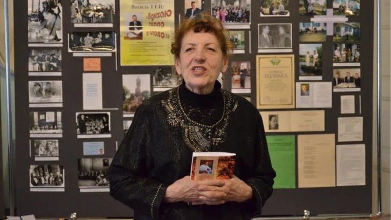 Перестало битися серце Олени Криштальської