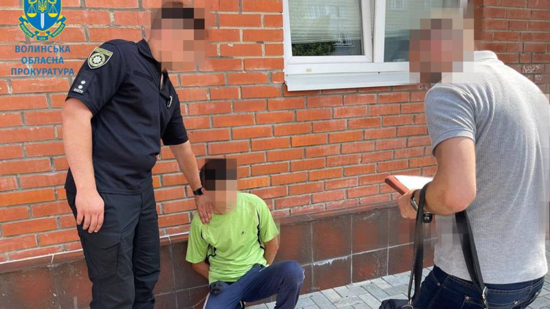 Правоохоронці затримала 31-річного волинянина, який надсилав порно неповнолітній дівчині