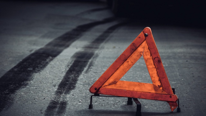 У Луцькому районі авто злетіло у кювет