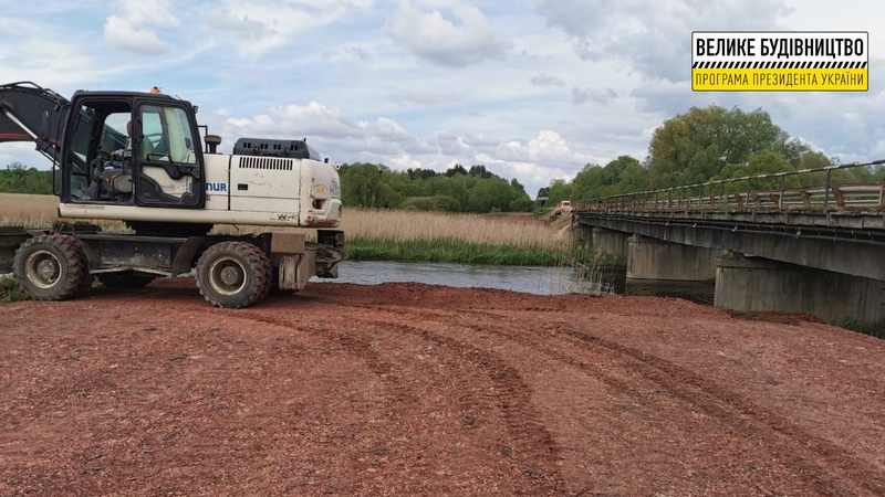 Обвал мосту на трасі Львів-Луцьк: що вже зробили дорожники