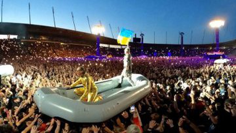Rammstein підняли прапор України на концерті у Польщі