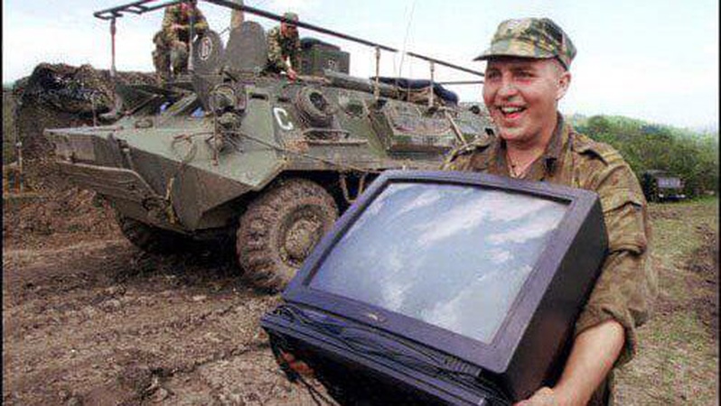 Рашистські окупанти вивозять додому награбоване в Україні добро, – Генштаб ЗСУ. ВІДЕО