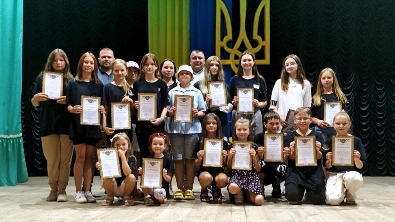 У Рожищі нагородили юних волонтерів. ФОТО