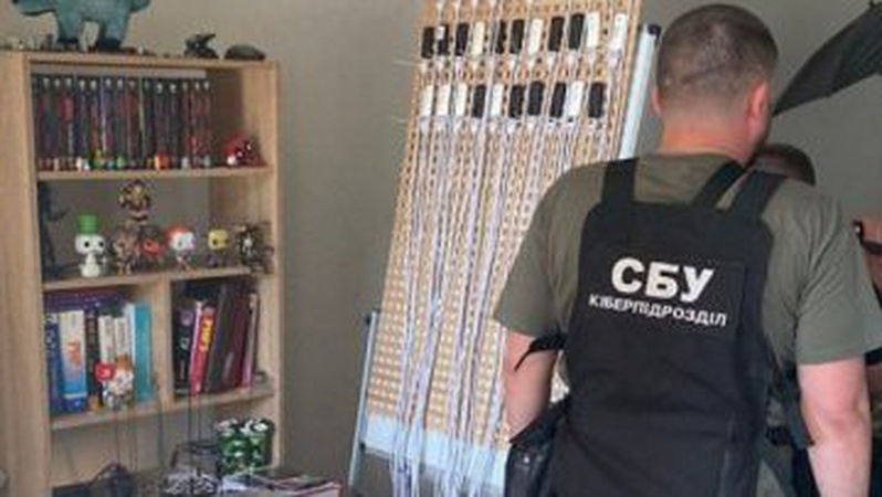 В Україні ліквідували мільйонну ботоферму політичної партії, яка розхитувала обстановку в Україні