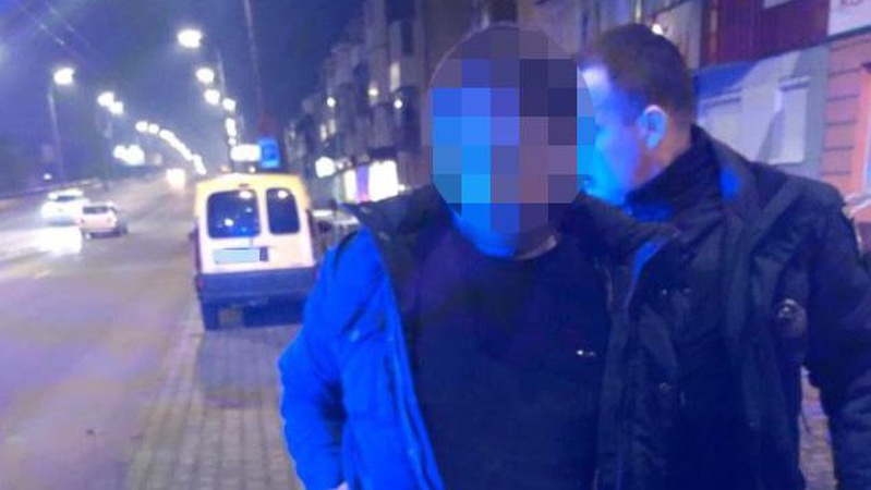 Лучанин зрізав дорожній знак, біля якого напередодні його оштрафували