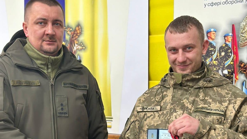 Військовий з Волині отримав «Золотий хрест» від Головнокомандувача ЗСУ