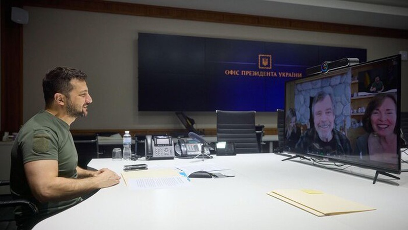 Зірка «Зоряних війн» збиратиме кошти на безпілотники для ЗСУ