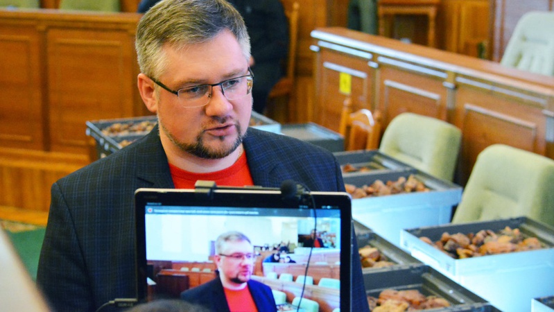 НАЗК підозрює директора «Волиньприродресурсу» в корупції: Волиньрада має провести розслідування