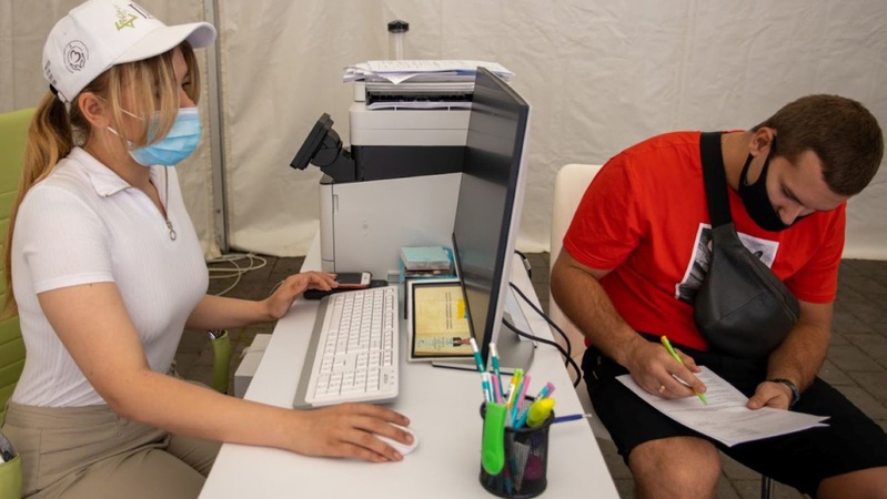 На Волині відкрили чотири центри масової вакцинації, в Україні – 130