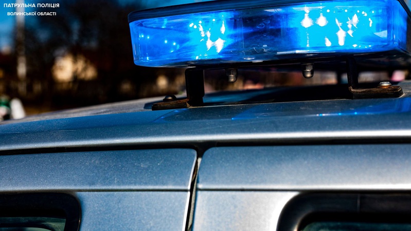 У Луцьку правоохоронці допомогли дістатися додому дідусю, якого розшукували рідні