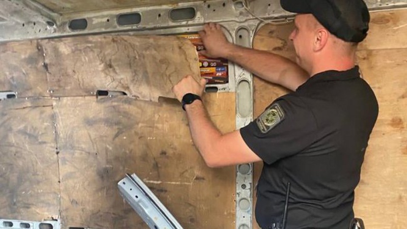 Українська контрабандистка намагалася перевезти боєприпаси через «Ягодин». ФОТО. ВІДЕО