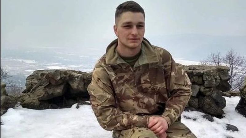 Сьогодні на Волині прощатимуться з 21-річним Героєм Денисом Задереєм