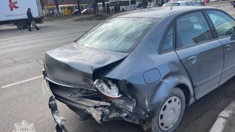 У Луцьку на Конякіна – ДТП: зіткнулися два автомобілі