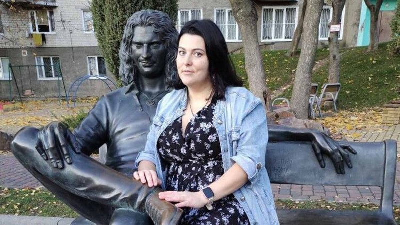 Переселенка з Луганщини стала «льодяниковою королевою» на Волині