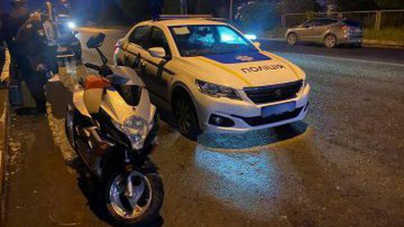 Під Луцьком п’яний скутерист влаштував перегони з поліцією: його оштрафували на 34 тис. грн