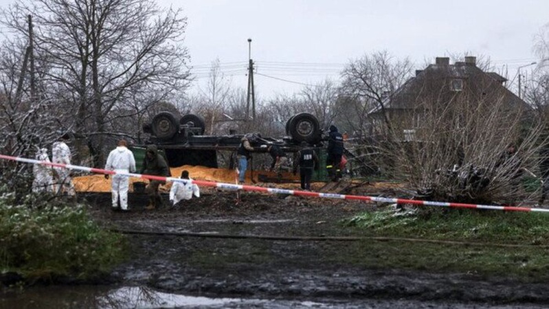 Слідчі не виявили уламків другої ракети в Польщі, але вона була, – Дуда