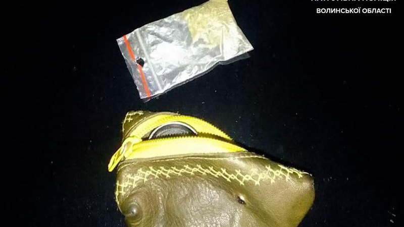 У Луцьку під час комендантської години зловили 32-річного водія з наркотиками