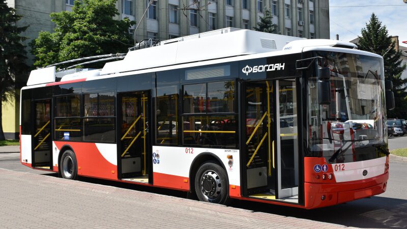 Майже половина пасажирів у луцьких тролейбусах їздять безплатно