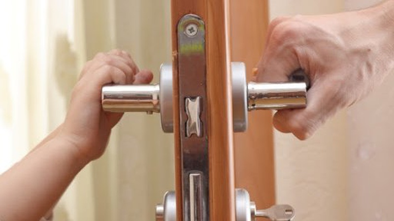 На світанку в квартиру лучан на Молоді заліз чоловік з ножем