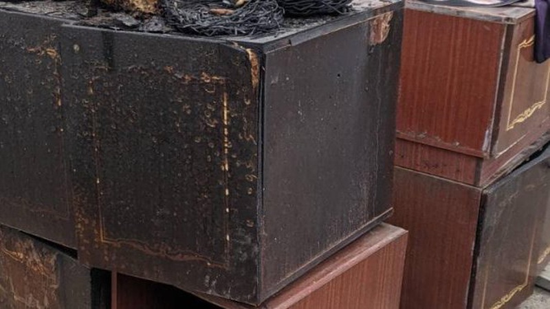 На Волині згорів будинок: мати з дитиною залишилися без житла