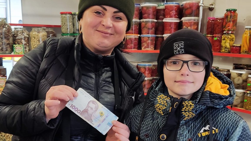 Юний лучанин віддав подаровані на день народження гроші на автобус для ЗСУ