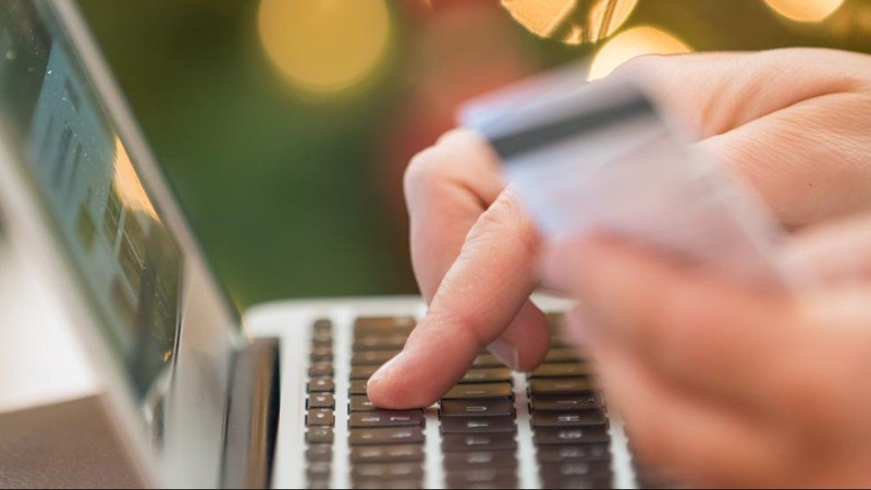 Українців можуть оштрафувати у понад 85 тисяч гривень за перекази на картку