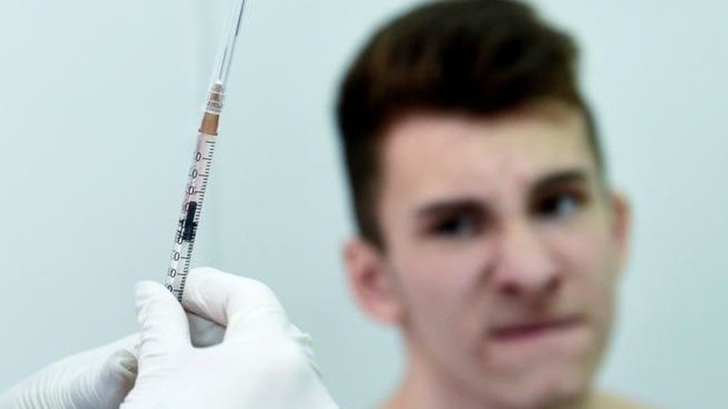 Коли вчителі можуть не вакцинуватися?