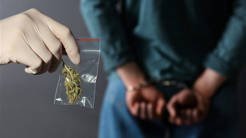 На Волині жінка намагалася пронести у колонію наркотики для свого чоловіка