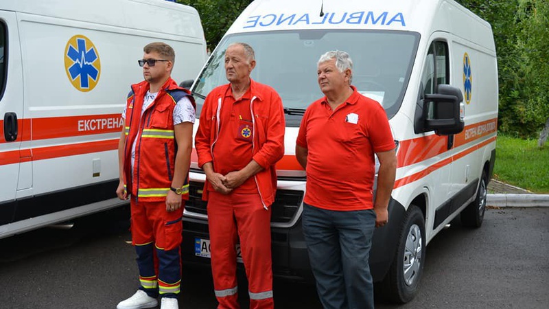 На Волині в автопарк «швидких» доставили останні 12 машин: у які міста та села поїдуть