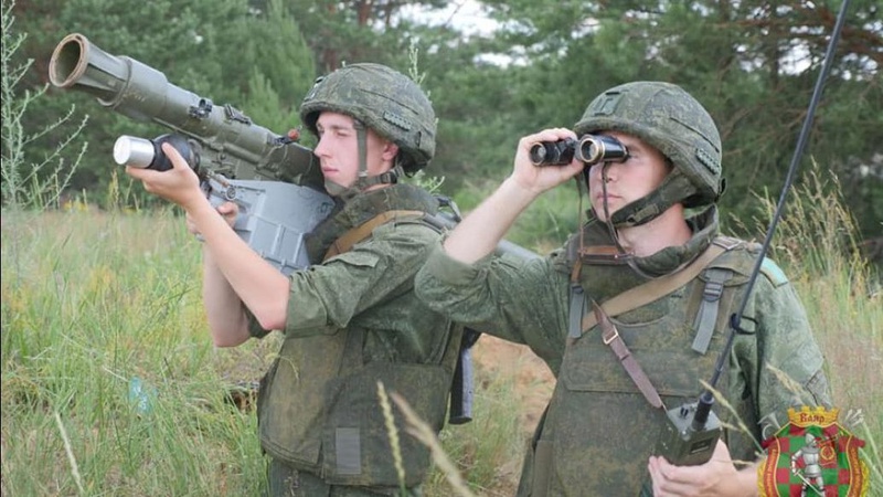 Жданов оцінив, чи вторгнуться до України війська рб та росії