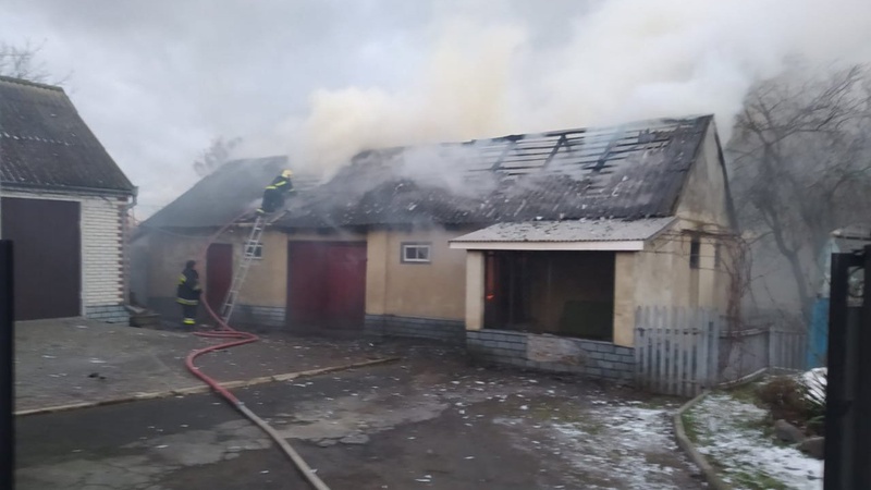 На Волині сталась пожежа в господарській будівлі