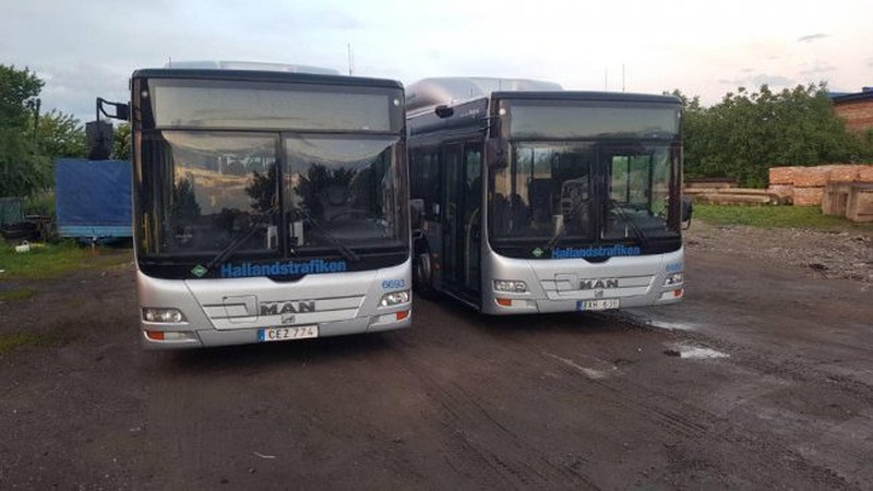 Мер Поліщук продовжує піарити приватного перевізника, який купує в Європі списані автобуси