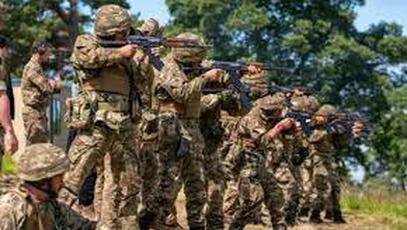 У Франції пройдуть навчання до 2 тисяч українських військових