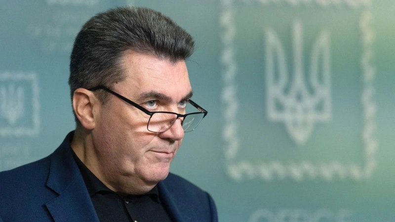 Данілов анонсував нові чистки в українських органах