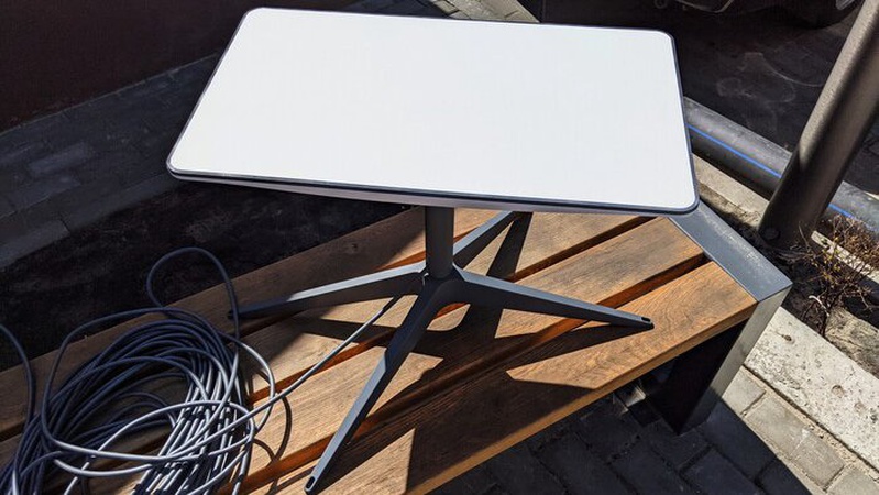 В Україну їдуть термінали Starlink: скільки й куди