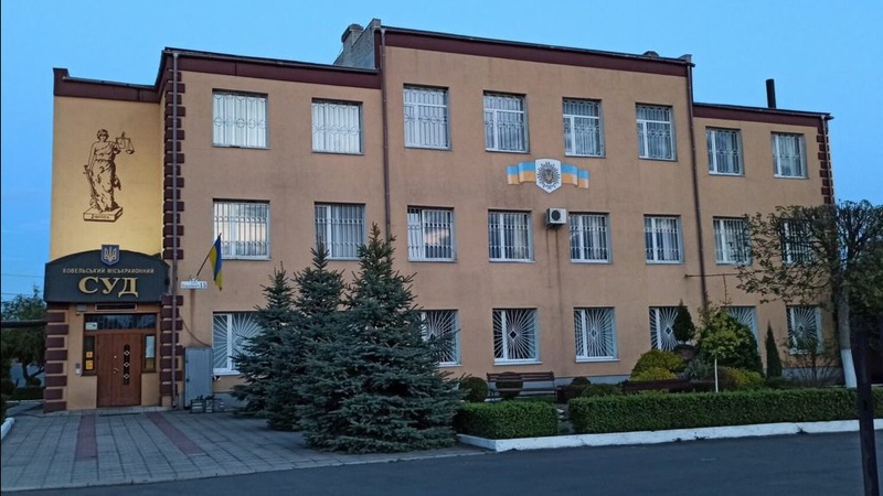 «Вдарив, бо він зробив людям багато шкоди»: волинянин про суд зі скандальним священником