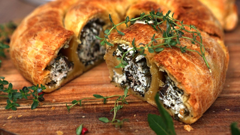 Кускус, мінестроне, вертута: чим частуватимуть шкільні трапезні й хто їхній головний конкурент?