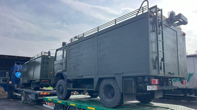 На фронт волинським захисникам відправили два автомобілі