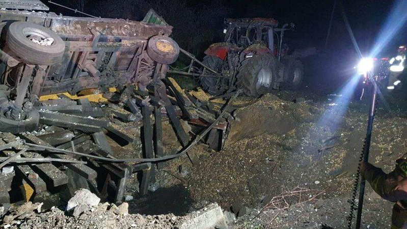 ЗМІ пишуть, що у Польщі впали дві ракети: влада скликає Комітет з нацбезпеки