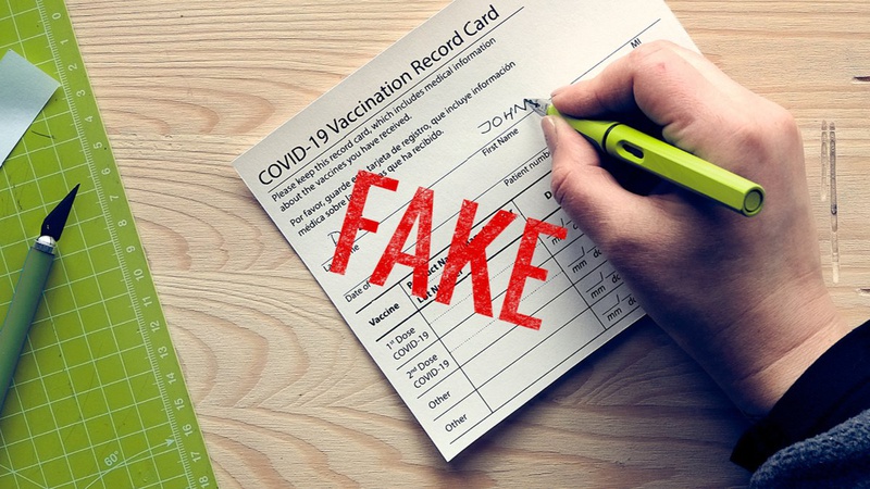 Волинянину оголосили про підозру за підроблення фейкового міжнародного COVID-сертифікату