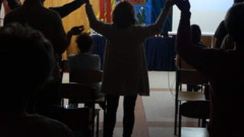 Російські військові примусово схиляють мелітопольських освітян з 1 квітня розпочати навчальний процес російською мовою