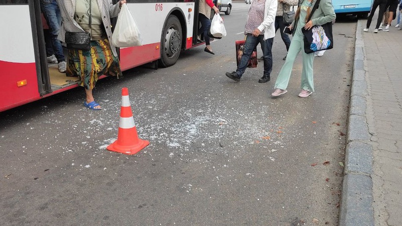 У центрі Луцька – ДТП за участі двох автобусів. ФОТО