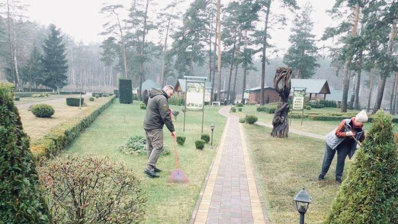У волинських лісах прибрали зони відпочинку. ФОТО