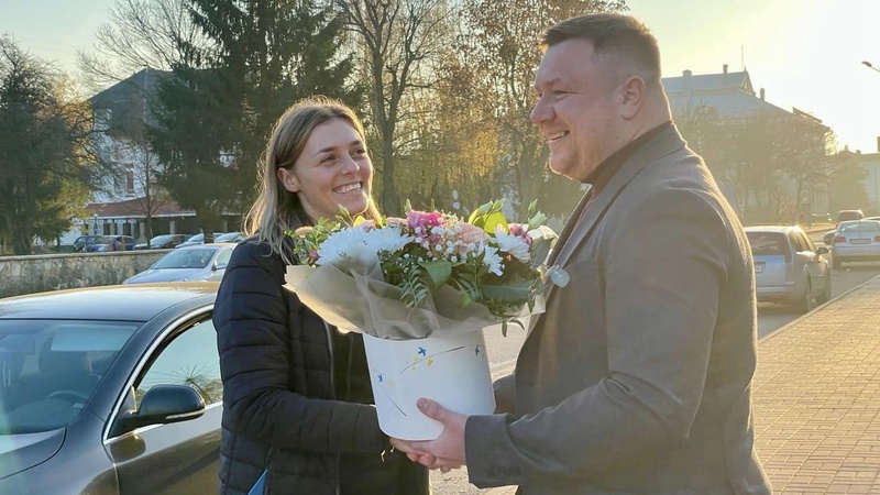 Волинська прикордонниця, яка пробула у російському полоні 5 місяців, повернулася додому